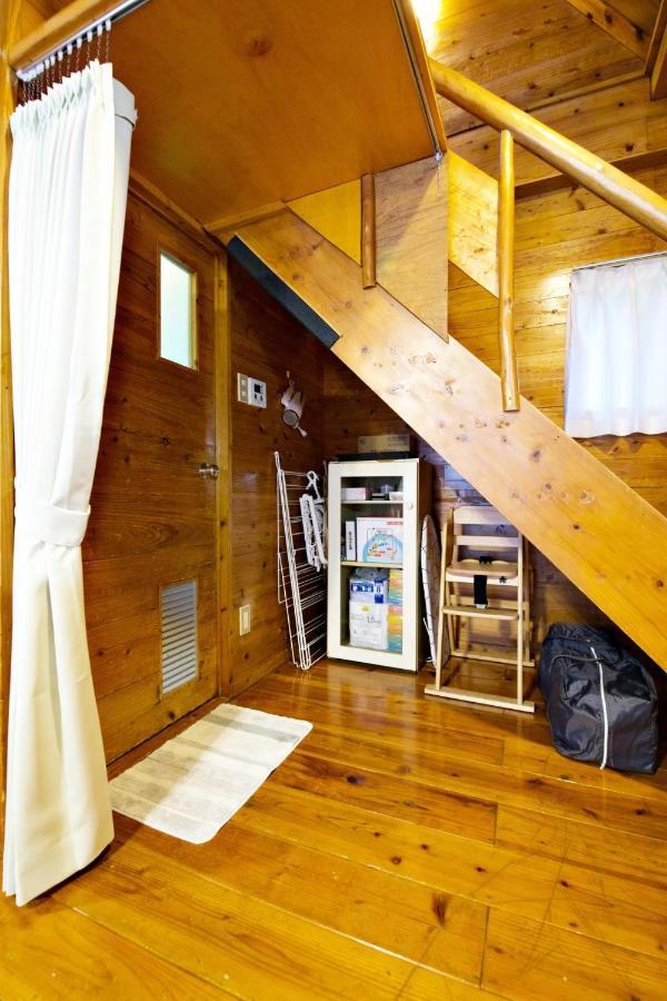 Apartamento にらい恩納　杉の木 Onna Exterior foto