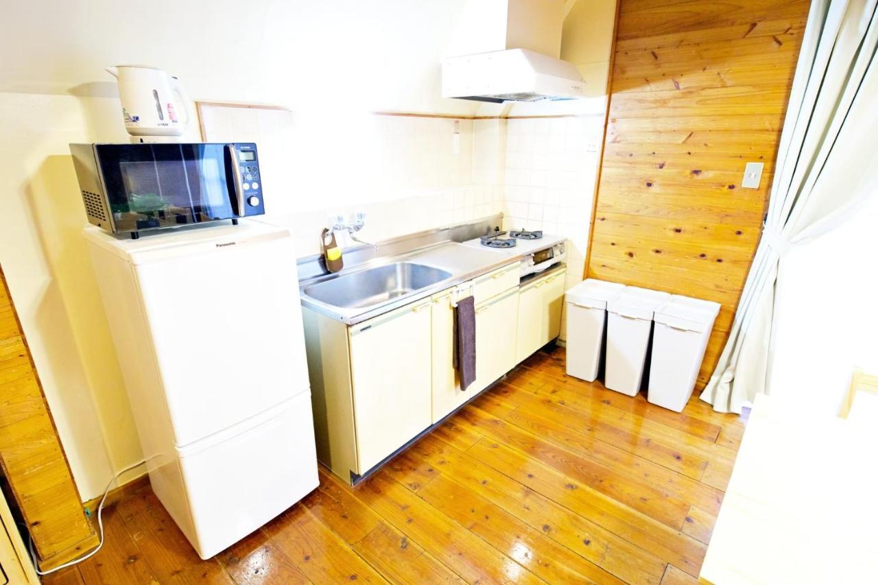 Apartamento にらい恩納　杉の木 Onna Exterior foto